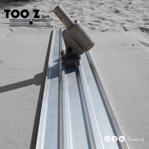 Platacho De Aleación De Aluminio Magnesio Llana 1,8m Ligero