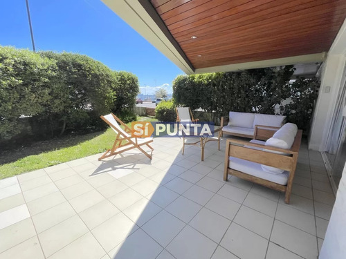 Apartamento En Planta Baja En Venta - Puerto