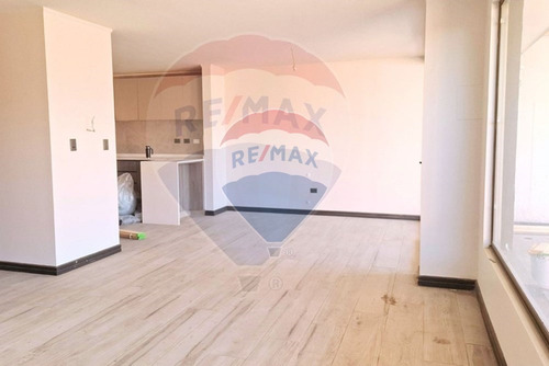 Casa En Arriendo, Sin Uso