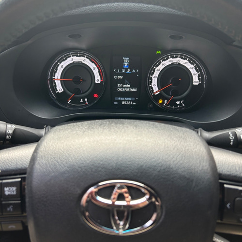 Toyota Hilux 2.8 Cd Srx 177cv 4x4 At