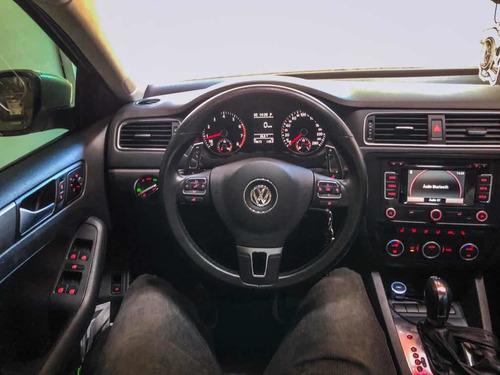 Volkswagen Jetta 2.0 Tsi Highline 4p 211 Hp 2013