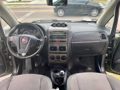 Imagem 11 de 15 de Fiat Idea Adventure 1.8 16v(flex) 4p 2012
