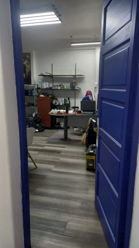 Arriendo Casa Comercial Oficina