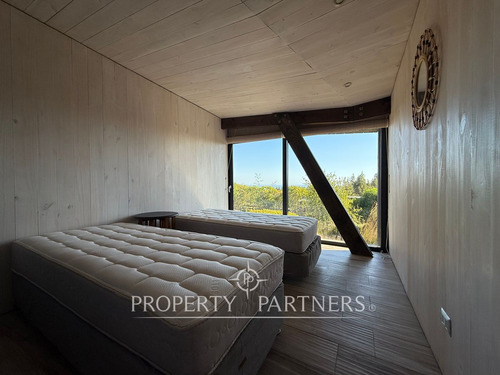 Pichilemu, Casa Playera En Condominio En Punta De ...