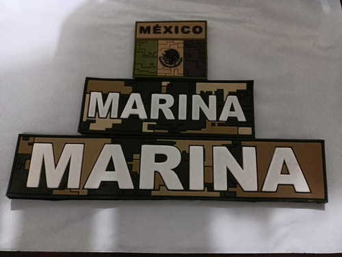 Juego De Insignias De Pvc Marina Con Bandera Pixceleado