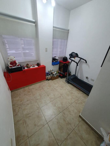 Imagen 16 de 20 de Sólido Ph De 3 Ambientes Con Patio En Planta Baja. Reciclado A Nuevo