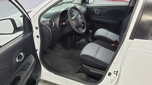 Nissan March 1.6 Advance Mt 2013