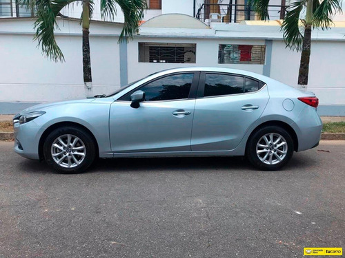 Mazda 3 2.0 Touring