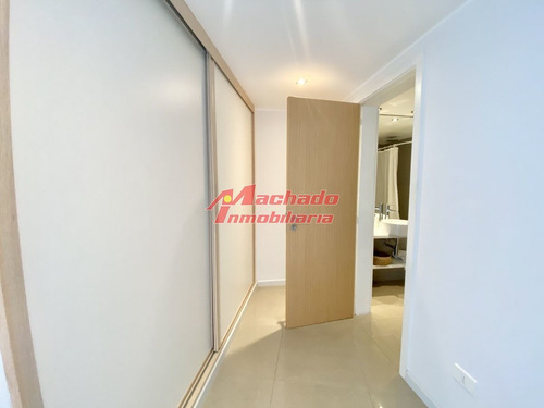 Imagen 10 de 18 de Playa Mansa A Pasos Del Mar Y Del Enjoy ! Excelentes Servicios