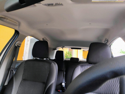 Imagem 13 de 15 de Toyota Etios Xs 1.5 Flex Completo