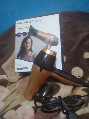 Imagem 1 de 1 de Vendo Secador De Cabelo