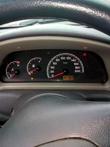 Imagem 5 de 9 de Fiat Siena 2009 1.0 Fire Celebration Flex 4p