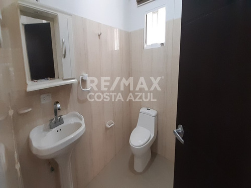 Imagen 6 de 12 de Presentamos Este Apartamento Para La Venta, En Una Ubicación Ideal Por Los Que Buscan Tranquilidad, Con Fácil Acceso Directo A La Carretera Nacional Morón Coro Que Facilita La Movilidad