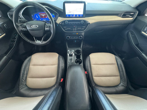 Ford Escape 2.5 Titanium Hybrid At