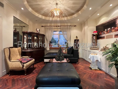 Apartamento En Venta. Urb. Altamira.