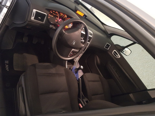 Peugeot 307 1.6 Presence Pack 16v Flex 4p Manual