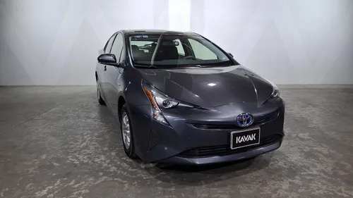Toyota Prius 1.8 HYBRID BASE