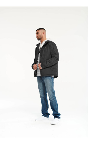Campera Caterpillar Chevron Insulated Negra A4040003121
