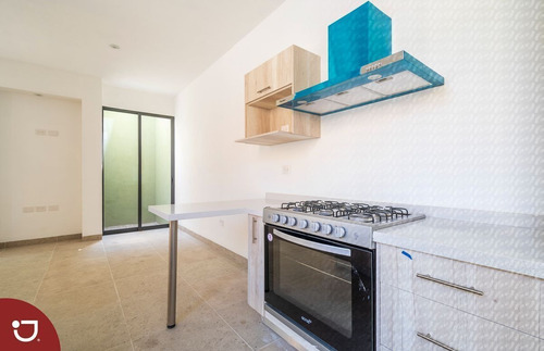 Imagen 12 de 30 de Casa A La Venta En Clúster Residencial De San Miguel De Alle