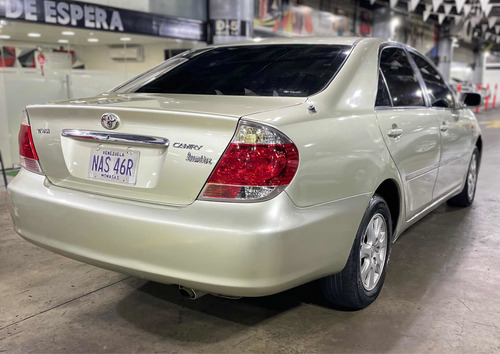 Imagen 7 de 7 de Toyota Camry Lumiere