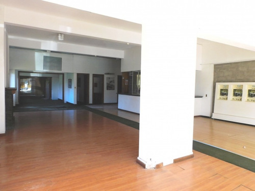 Excelente Local Comercial En Av. Roosevelt !!!- Ref: 1382