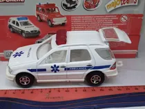 Comprar Majorette  1\u002F36 Mercedes Benz M Class Ambulancia  Sin Rodar