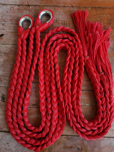 Soga Cuerda Para Hamaca Incluye Par De S Metalica Negra Color Rojo Color