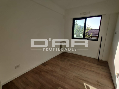 Alquiler Semipiso De 3 Ambientes De Categoría! Av. Álvarez Jonte 5300