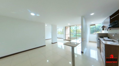 Apartamento En Arriendo En Medellín - San Lucas