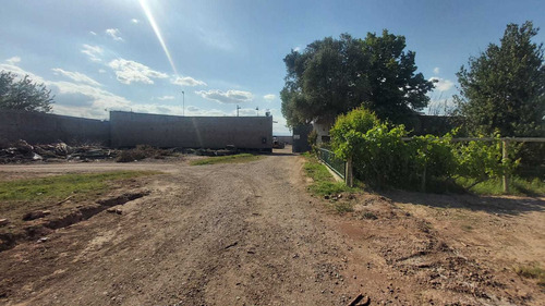 Imagen 19 de 27 de Galpón · Alquiler · 7.000 M2 · Dos Galpones · Oficina · Heras