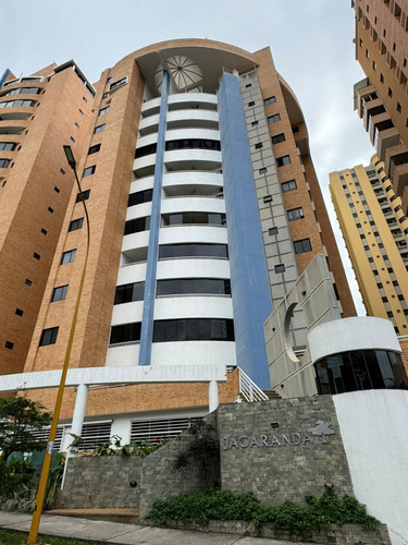 Apartamento De Lujo Remodelado En La Trigaleña Valencia Gi-blk