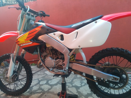 Imagen 2 de 10 de Honda Cr 125 1998 Vfroce4 Fmf Fatty 8 Horas