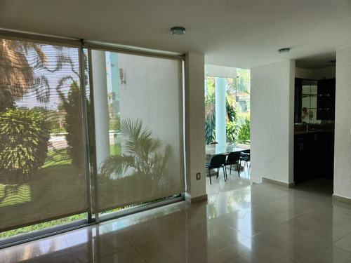 Casa En Renta En Morelos, Fraccionamiento Lomas De Cocoyoc