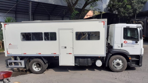 Imagem 8 de 13 de Vw 13 190 + Cabine 22 Lugares 2015/2016 Único Dono