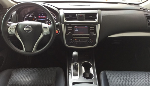 Imagen 11 de 15 de Nissan Altima 2017 2.5 Sense At