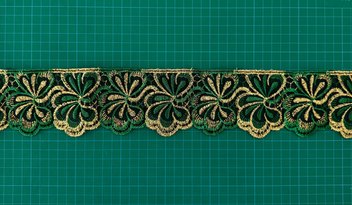 Tira Bordada En Organza 8cm X 9mts Varios Colores Mod 1216 Verde Bandera Con Dorado
