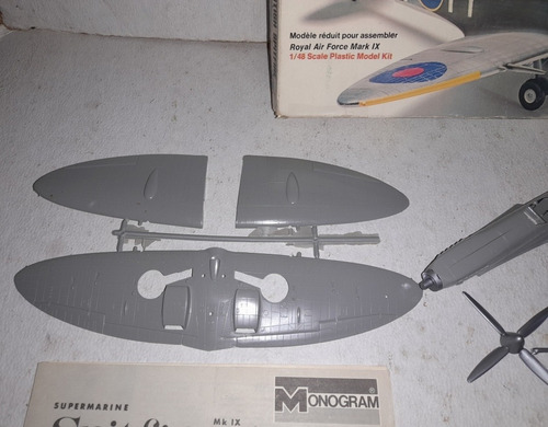 Avion British Spitfire Kit Monogram Escala 1/48 (Usado)