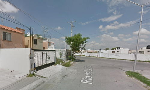 Sg- Casa En Remate Bancario En Rio Santa Cruz, Apodaca , Nuevo Leon.