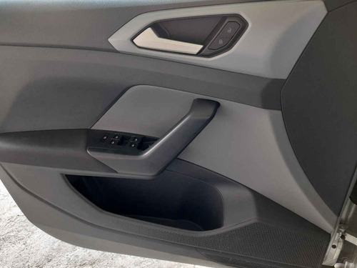 Imagen 14 de 15 de Volkswagen T-cross 2020 5p Comfortline L4/1.6 Aut