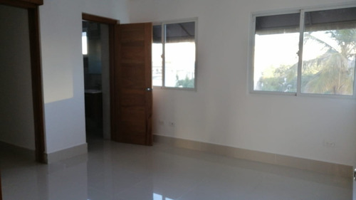 Imagen 5 de 5 de Venta. Apartamento En Torre Moderna En El Ensanche (c-168)