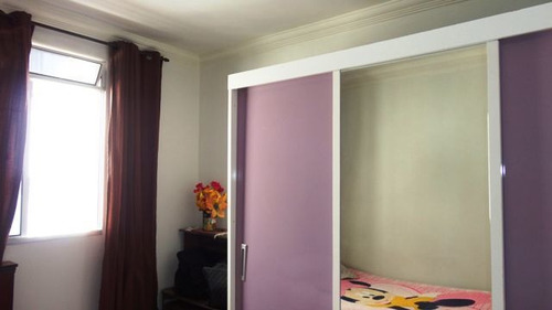 Vende-se Apartamento De 2 Quartos. - 1111