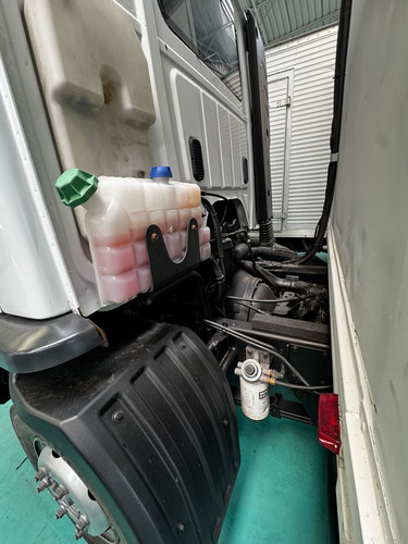 Mb Accelo 915 C Refrigerado Revisado E Com Garantia