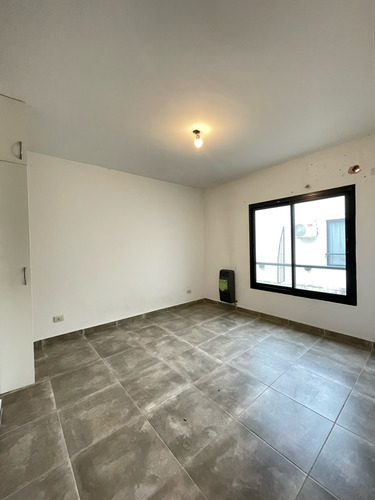 Departamento En Venta En Moreno