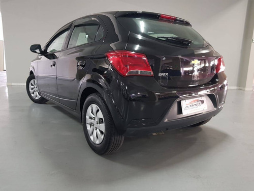 Chevrolet Onix 1.0 Mpfi Lt 8v Flex 4p Manual