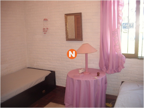 Casa En Venta Y Alquiler, Rincón Del Indio, Punta Del Este, 4 Dormitorios.- Ref: 205253