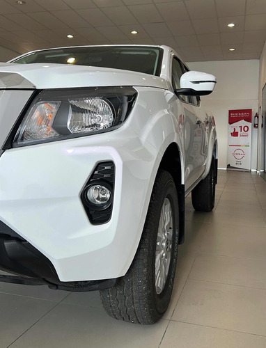 Nissan NP300 Frontier 2.5 Xe Tdsl 188hp D.cab.
