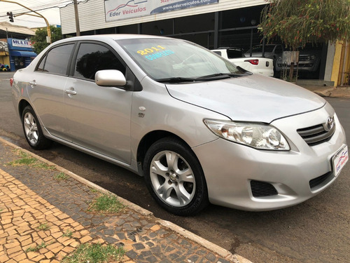 Imagem 9 de 10 de Toyota Corolla Xli 1.8 Automático 10/11