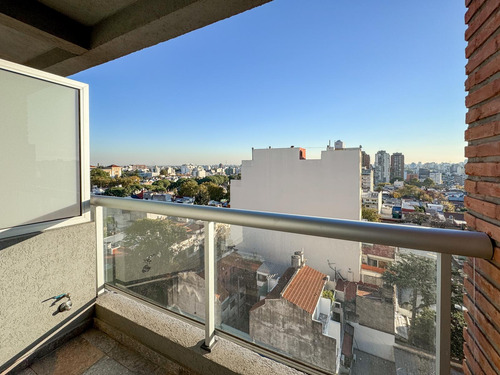 Increíble 2 Ambientes En Piso Alto Con Amenities - Parque Patricios