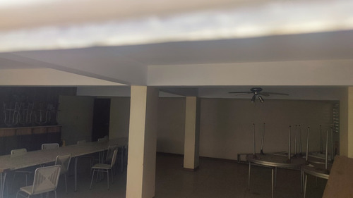 Apartamento En Montalban 1 11.88m2/3 Hab +serv/2+serv/1 P.e Por Documento Y Otro Por Condominio