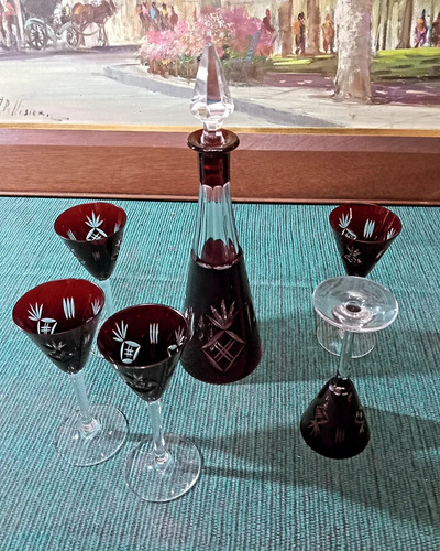 Juego De Botellón Y Copas De Cristal Checoslovaco (Usado)